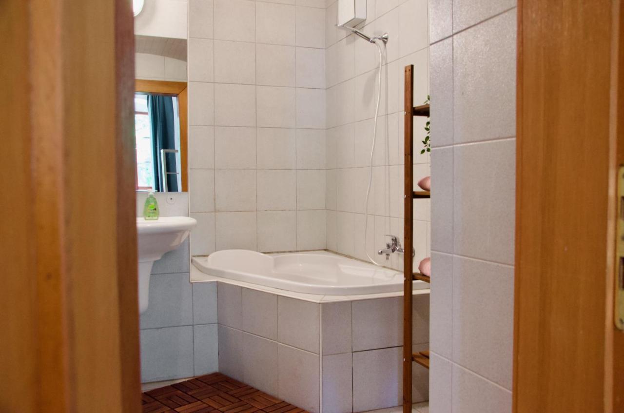 Elephants Apartments Братислава Екстериор снимка